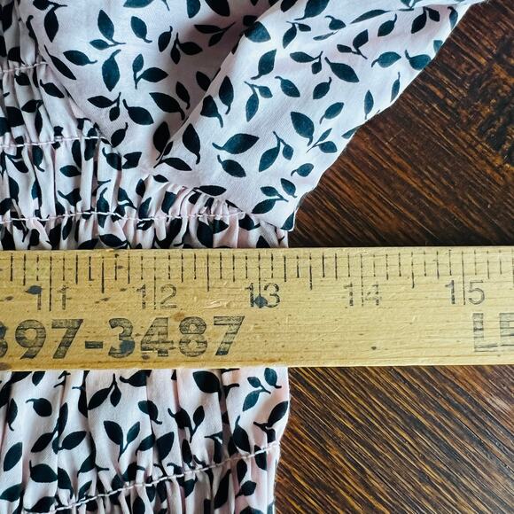 NWT Who‎ What Wear Pink Mini Leaves Smocked Puff-Sleeve Peplum Top Size S - Picture 10 of 11